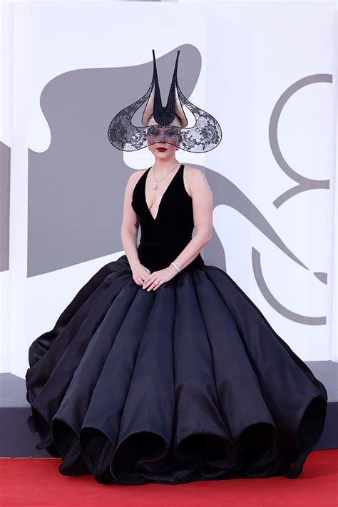 Lady Gaga Wore Dior Haute Couture To The ‘Joker: Folie à .